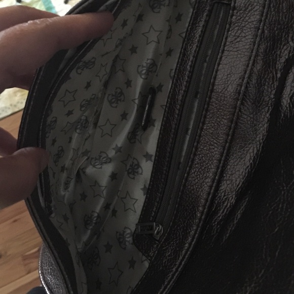 Guess Handbag - Picture 3 of 4