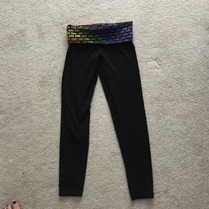 ❌❌ON HOLD❌❌ Small PINK yoga legging pants