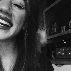 Meet your Posher, Elle