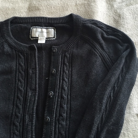 American Eagle Grey Cardigan - Picture 2 of 3