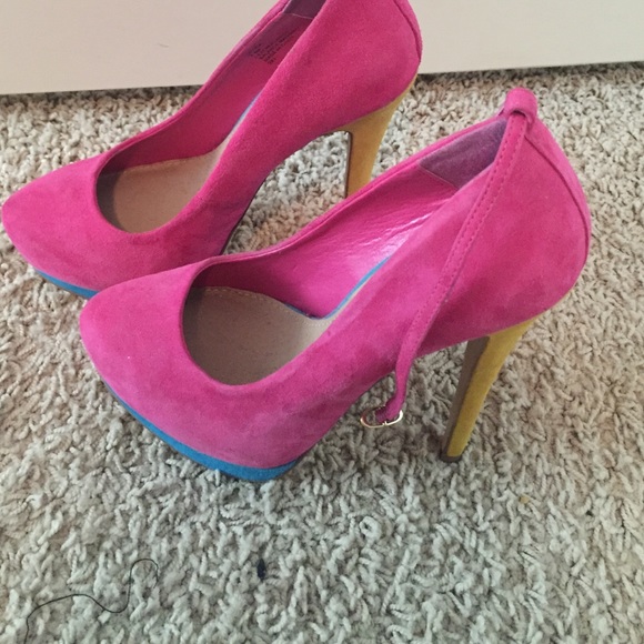 Steve Madden shoes - Picture 2 of 3