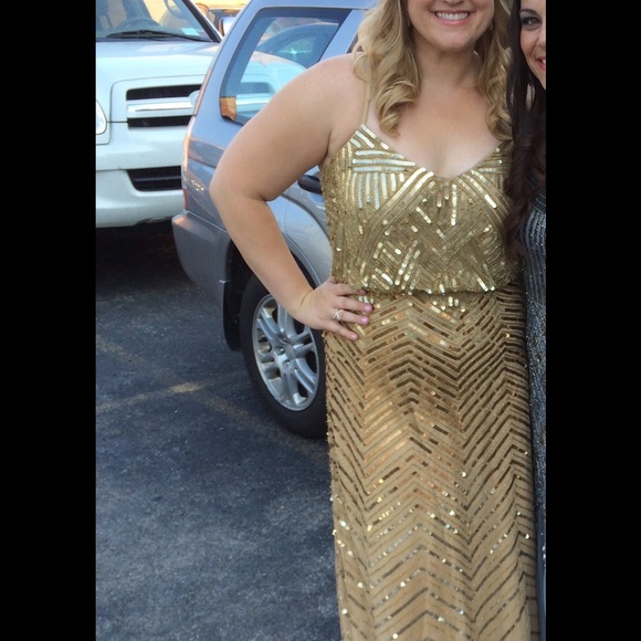 Adrianna Papell gold sequin dress size 12