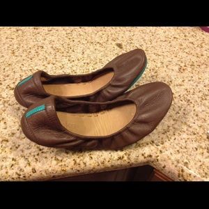 Tieks flats