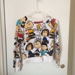 Peanuts hang crop sweater