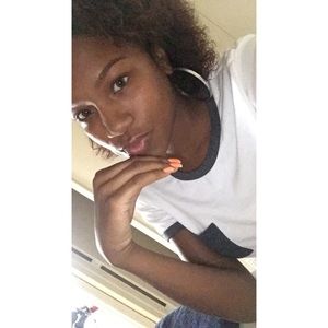 Meet your Posher, Sedalia