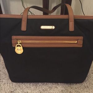 Michael Kors Kempton Bag!