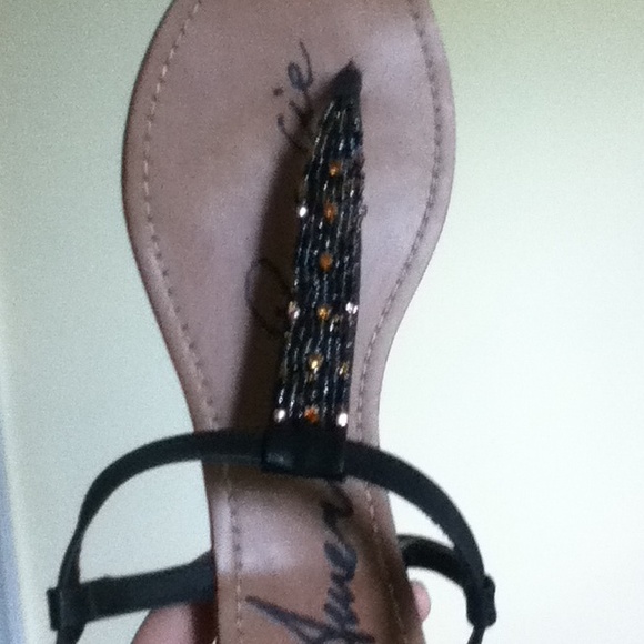 American Rag Sandals - Picture 2 of 2