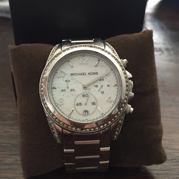 🎉🎉🎉SALE Michael Kors silver watch!