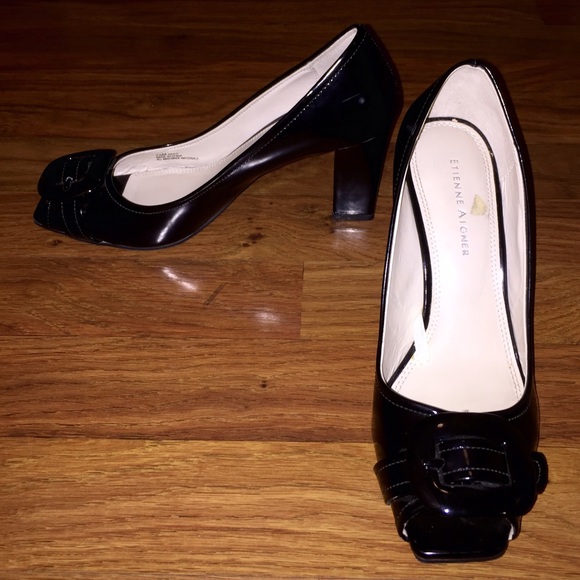 ETIENNE AIGNER Blk Patent Peep Toe Heels Sz 7.5