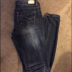 ALMOST FAMOUS Distressed Skinny Jeans