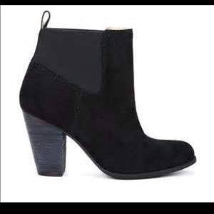 Sole Society Guiliana bootie black