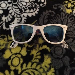 White Ray Bans