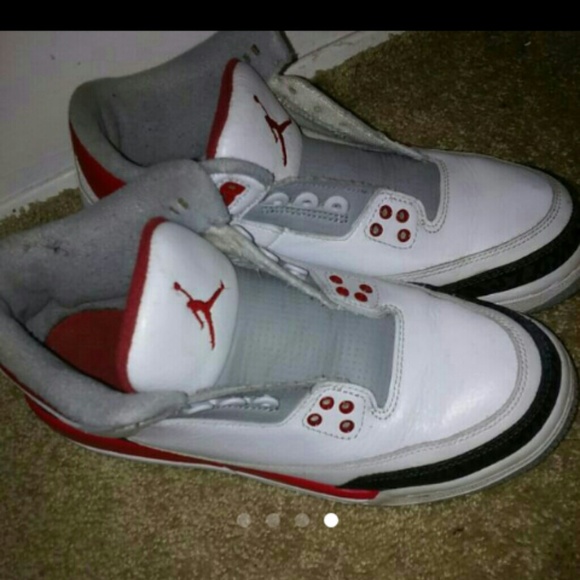 Jordan 3 - Picture 4 of 4
