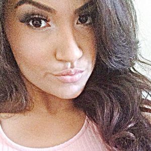 Meet your Posher, Isabel