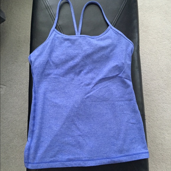 Lululemon top