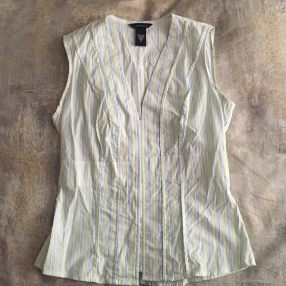 Summer top - Picture 3 of 3