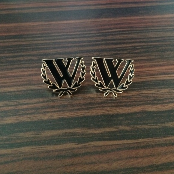 Wildfox classic W crest earrings