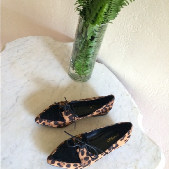 Leopard oxfords