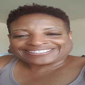 Meet your Posher, Charlotte