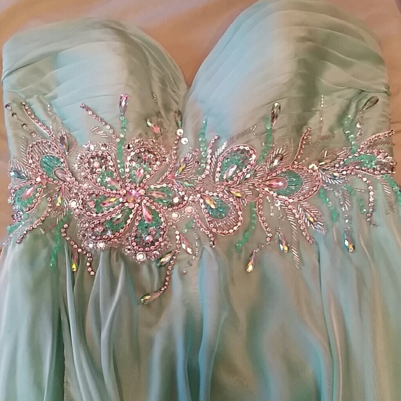 Prom dress