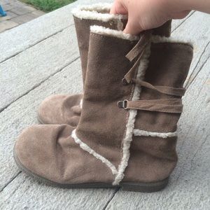 Camel Fur Lined Boots