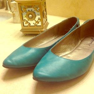 Turquoise Flats - 7.5
