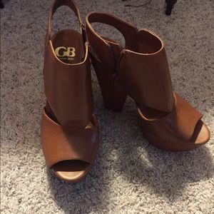 Gianni Bini Wedges!