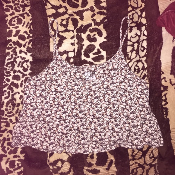 Tank Flowy - Picture 1 of 1