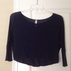 Navy lightweight top