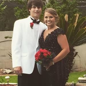 Meet your Posher, Cain