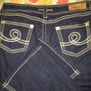 🚨PRICE LOWERED🚨BRAND NEW SEVEN BRAND JEANS