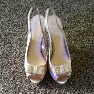 Disney Line Heels Gold Bow Sparkle Holiday Prom