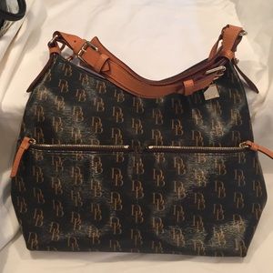 Dooney & Bourke Purse