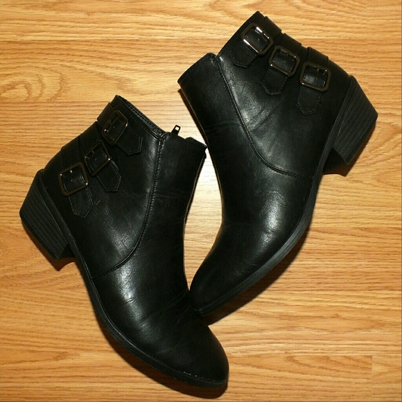 Black Madden Girl Booties