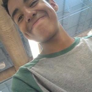 Meet your Posher, Alejandro