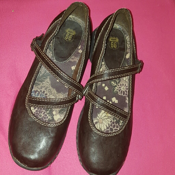 FINAL~Cute Strappy Mary Janes