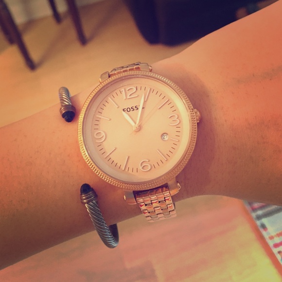 Gold Fossil watch