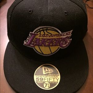 Los Angeles Lakers fitted ball cap 7 3/4