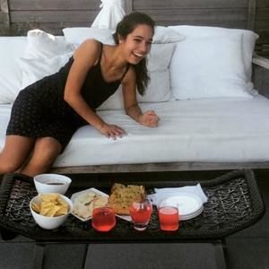 Meet your Posher, Shayna