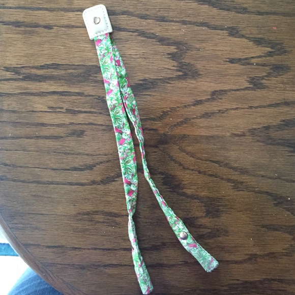 Lilly Pulitzer Croakies - Picture 1 of 3