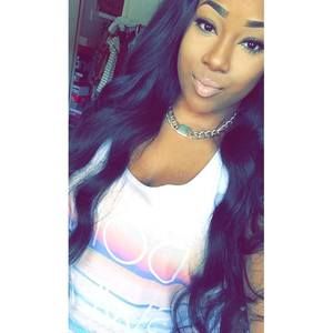 Meet your Posher, Akilah