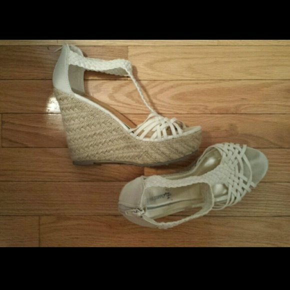 White summer wedges!
