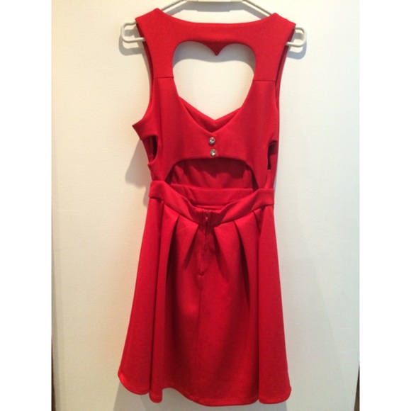 Red Heart-Shaped-Back Dress (NEVER WORN) - Picture 2 of 2