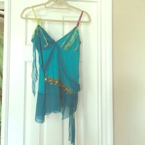 Pretty tank top on turquoise with bead detail 6