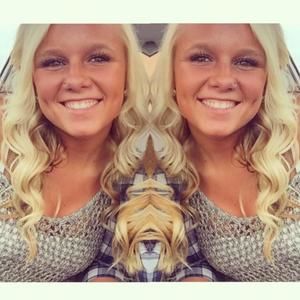 Meet your Posher, Nicole