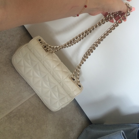 KATE SPADE HANDBAG - Picture 3 of 4