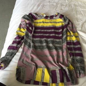 Lulu lemon size 2 tight fit athletic wear