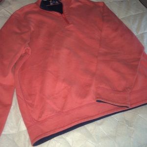 Vineyard vines sweatshirt