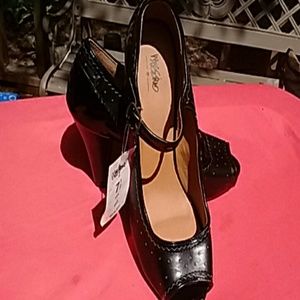 Black peep toe mary jane pumps