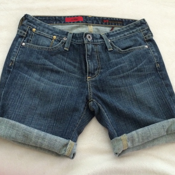 Denim shorts - Picture 1 of 3